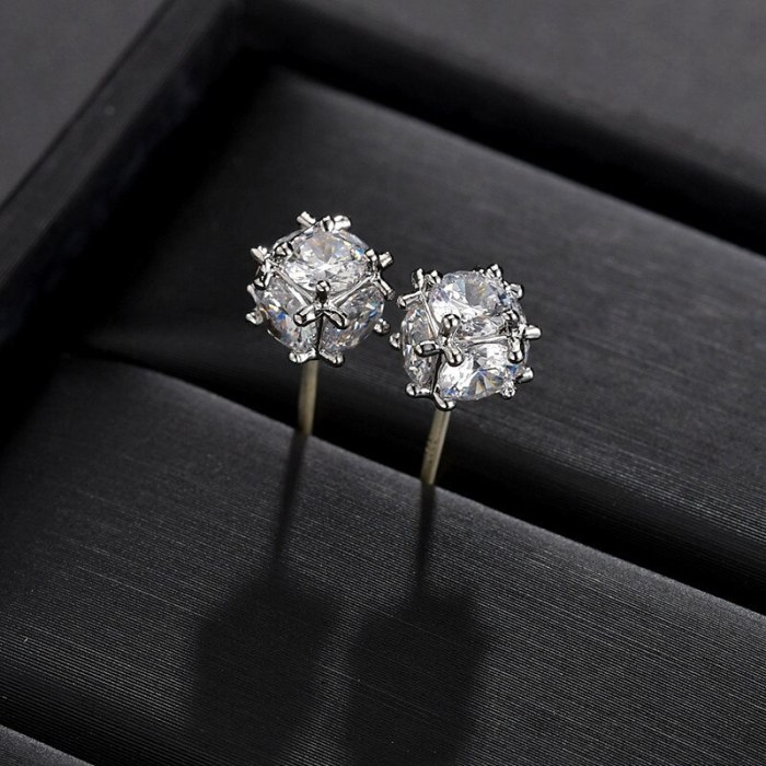 Lucky Pomegranate Red Magic Ball Stud Earrings Simple and Versatile 925 Silver Needle Korean Zircon Earrings Jewelry Qxwe023