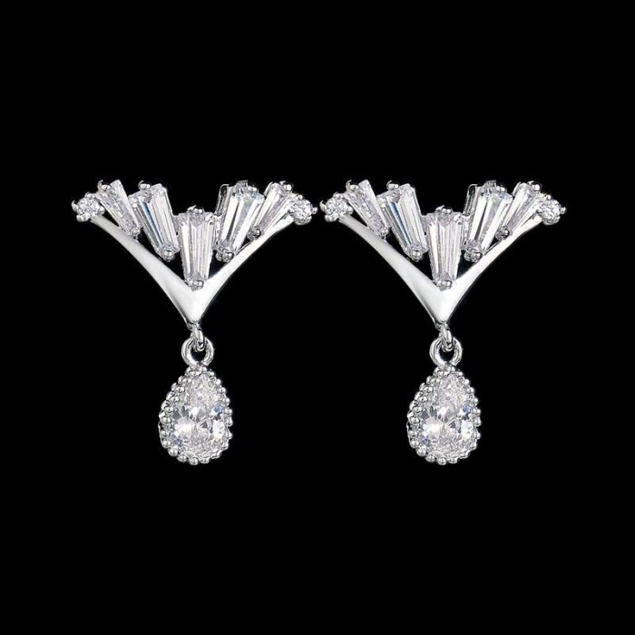 Korean Fashion V Formation Zircon Water Droplets Stud Earrings Sterling Silver Needle AAA Zircon Earrings Earrings  QxWE1004