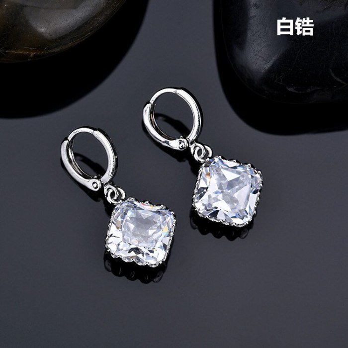 Earrings Olive Green Zircon Ear Stud Platinum Electroplated All-match  Stud Earrings Qxew177