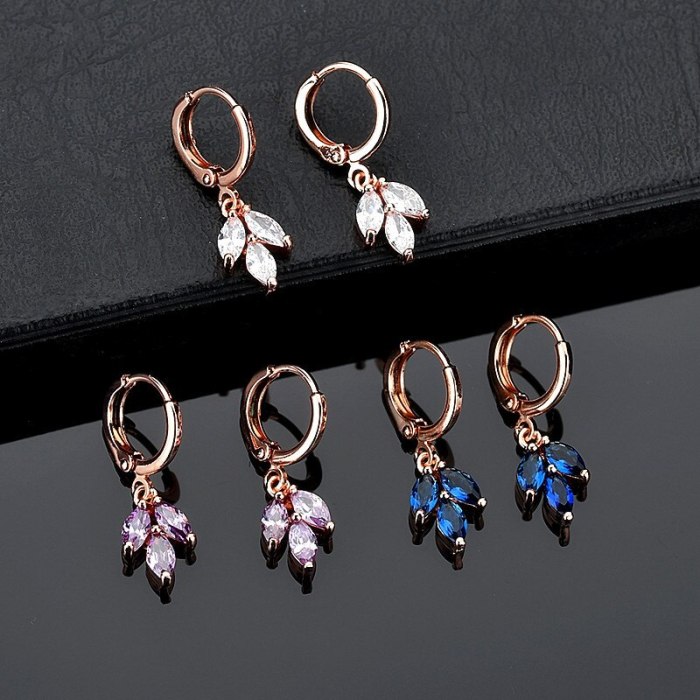 Simple AAA Zircon Ear Clip Hot Selling Earrings Korean Fashion Stud Earrings Jewelry Qxwe746