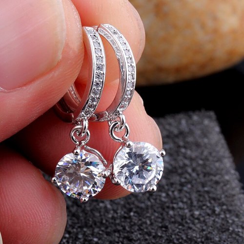 Classic Fashion Zircon Earrings Exquisite Super Shiny Diamond Set Ear Clip Round Zircon Stud Earrings  Qxwe832