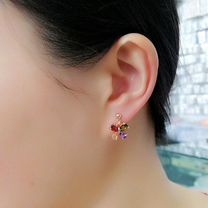 S925 Silver Needle Butterfly Zircon Earrings Natural Animal Exquisite Simple Quality Stud Earrings Qxwe865
