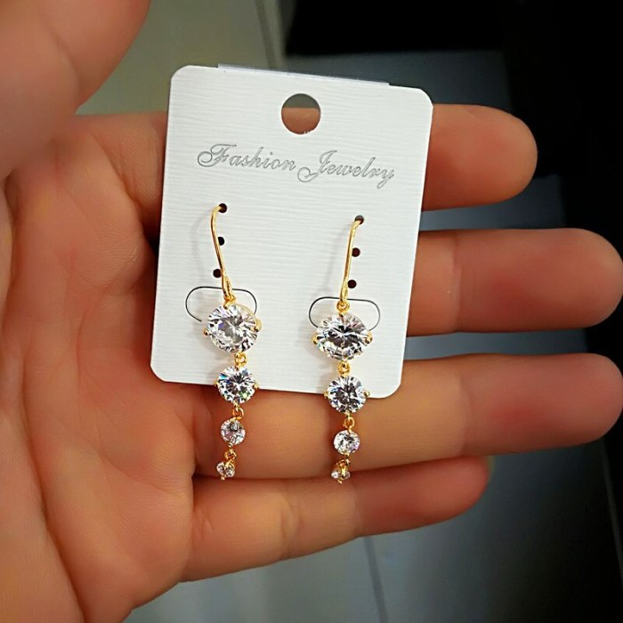 Korean-Style Tassel Zircon Earrings Simple and All-match Platinum-Plated Ear Hook Long Earrings Qxwe982