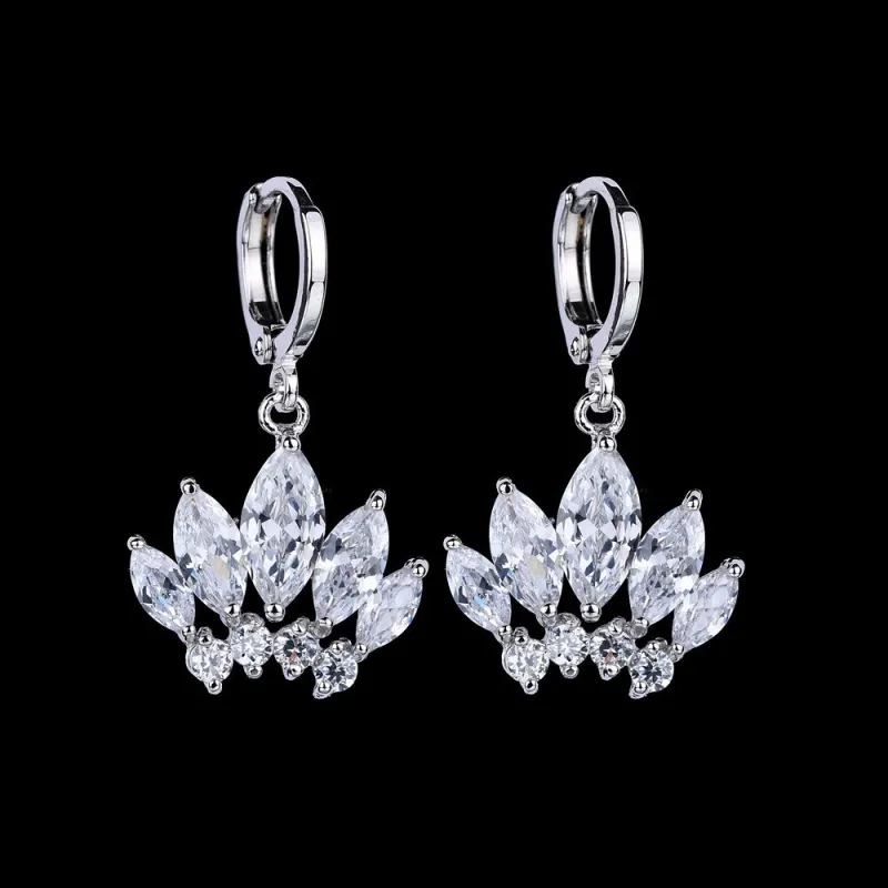 Zircon Crown Earrings Female Crystal Inlaid Ear Stud Cool All-match Ear Clip Qxwe017