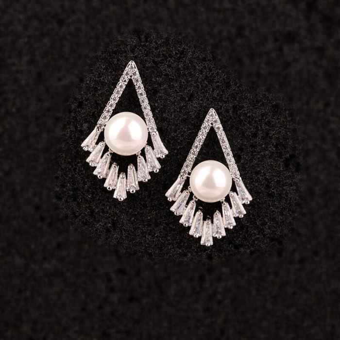 Diamond Stud Earrings Simple Freshwater Pearl Female Earrings S925 Sterling Silver Needle New Korean-Style Stud Earrings Qxwe798