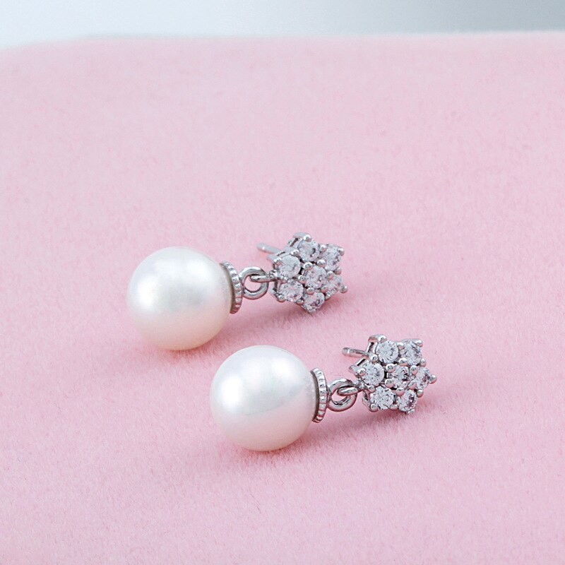 Round Pearl Earrings Inlaid AAA Zircon Snowflake Ear Stud Earrings Simple Girl's Heart Student Stud Earrings Qxwe636