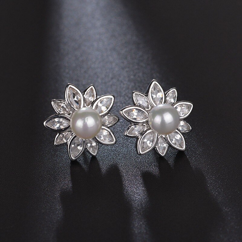 Flower Stud Earrings AAA Zircon Inlaid Fashion Pearl Earrings  Women's Ear Stud 925 Silver Pin Earrings  Qxwe805