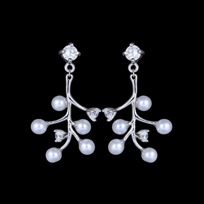Korean-Style Pearl Snowflake Earrings 925 Sterling Silver Ear Pin AAA Zircon Inlaid Fashion Simple Ear Stud Earrings Qxwe1031