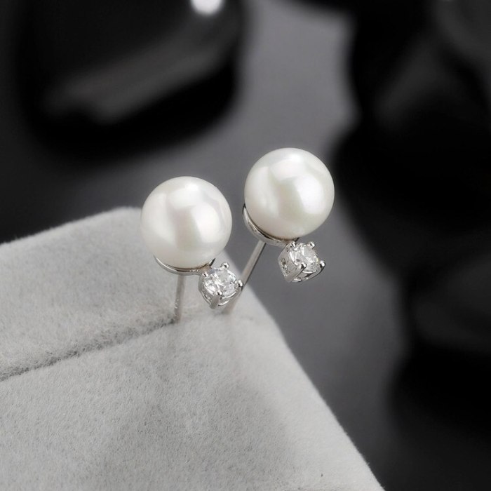 Simple Pearl Stud Earrings AAA Zircon Inlaid Pearl Earrings  Shell White Ear Stud Earrings Qxwe331