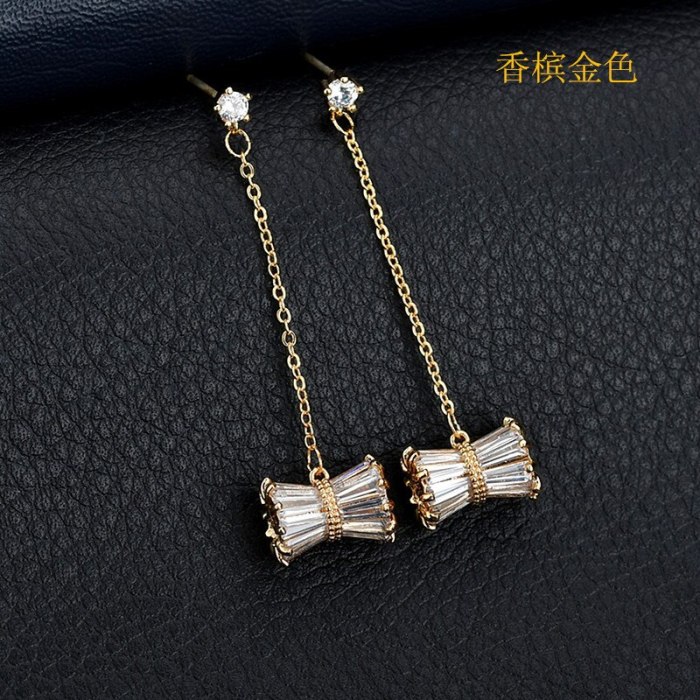Creative Slim Waist Earrings AAA Zircon Earrings Pendant Korean Style Long Elegant Earrings Female Qxwe1304