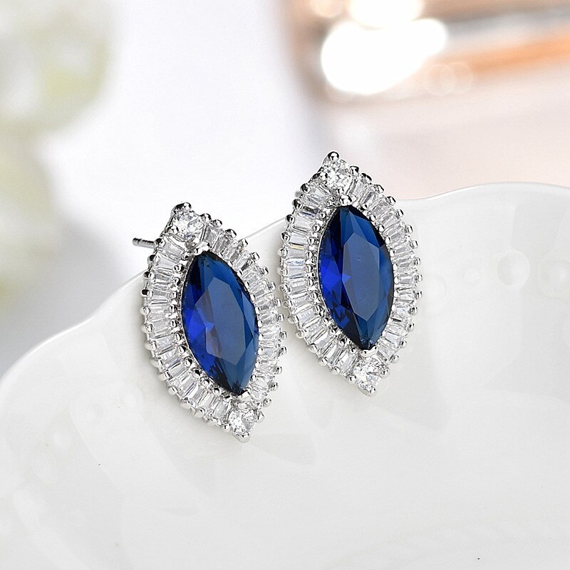 Korean-Style Exquisite AAA Zircon Stud Earrings Crystal Horse Eye Earrings  Female Gift Qxwe1137