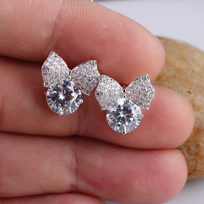 Korean Bow Zircon Earrings All-match Micro Pave Earrings Sterling Silver Stud Earrings Qxwe712