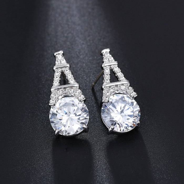 Iron Tower Stud Earrings Sterling Silver Ear Pin AAA Zircon Inlaid Earrings  Fashion Classic Jewelry Jewelry Qxwe1045