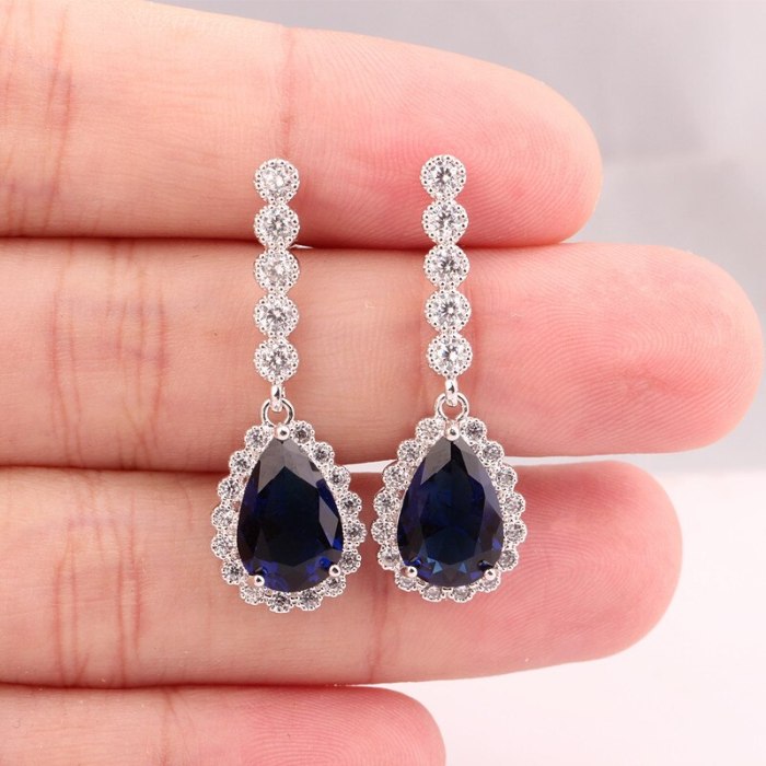 Copper Inlaid Drop Crystal Zirconium Earrings Pendant Korean-Style Trendy Stud Earrings Female Accessories Qxwe873