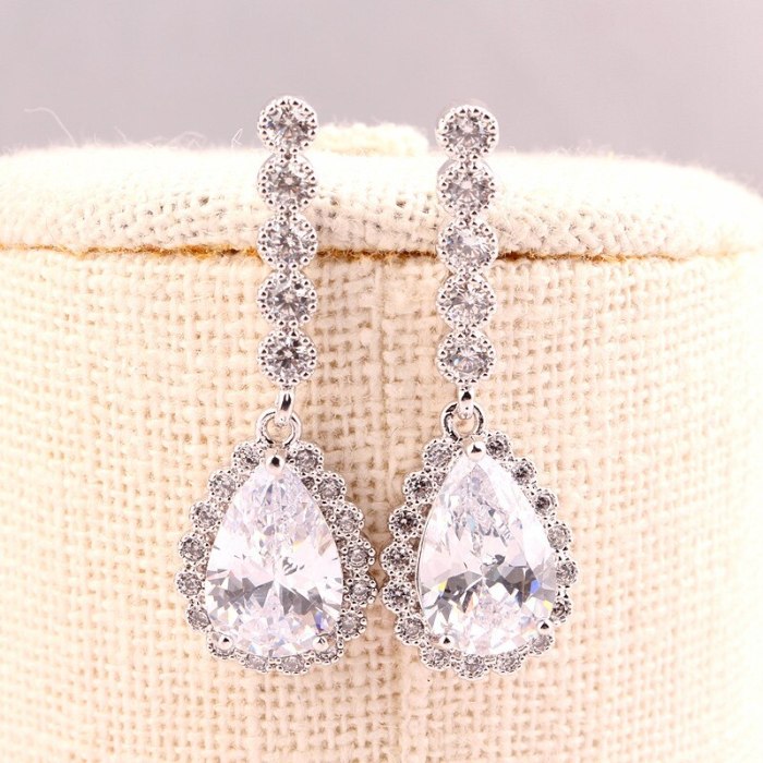 Copper Inlaid Drop Crystal Zirconium Earrings Pendant Korean-Style Trendy Stud Earrings Female Accessories Qxwe873