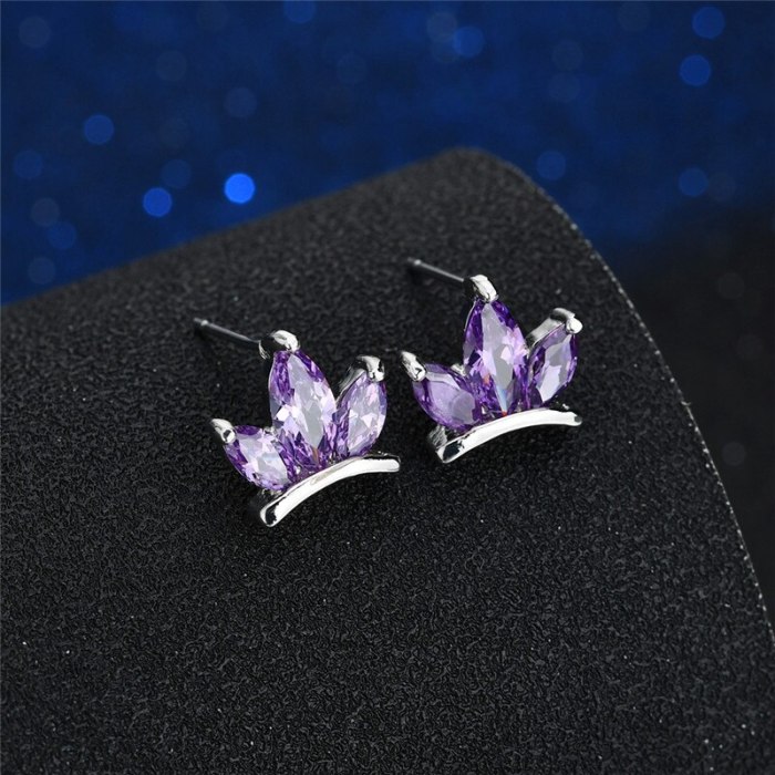 Stud Earrings Hipster Fashion Stud Earrings AAA Zircon Inlaid Girl's Small Jewelry All-match Earrings Qxwe422