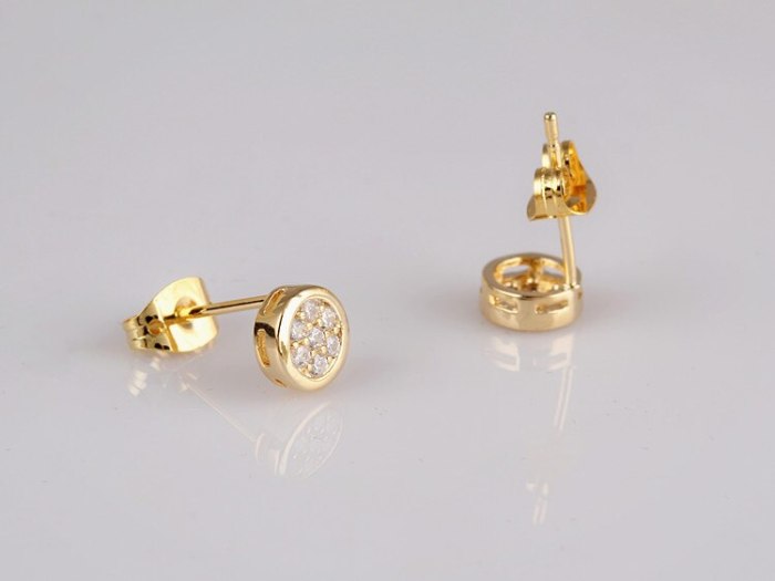 Zircon Earrings AAA Full Diamond Earrings Simple and Versatile Ear Stud Earrings Qxwe631629