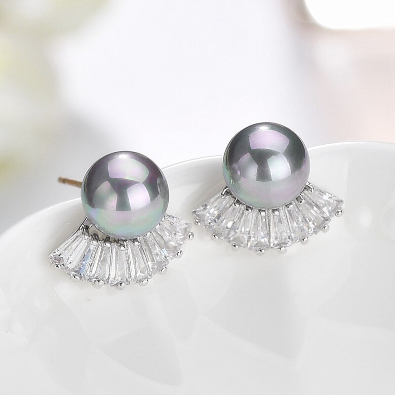 925 Sterling Silver Pin Japanese and Korean Pearl Stud Earrings Elegant Fan-Shaped Inlaid Zircon Earrings Girls Earrings Qxwe998