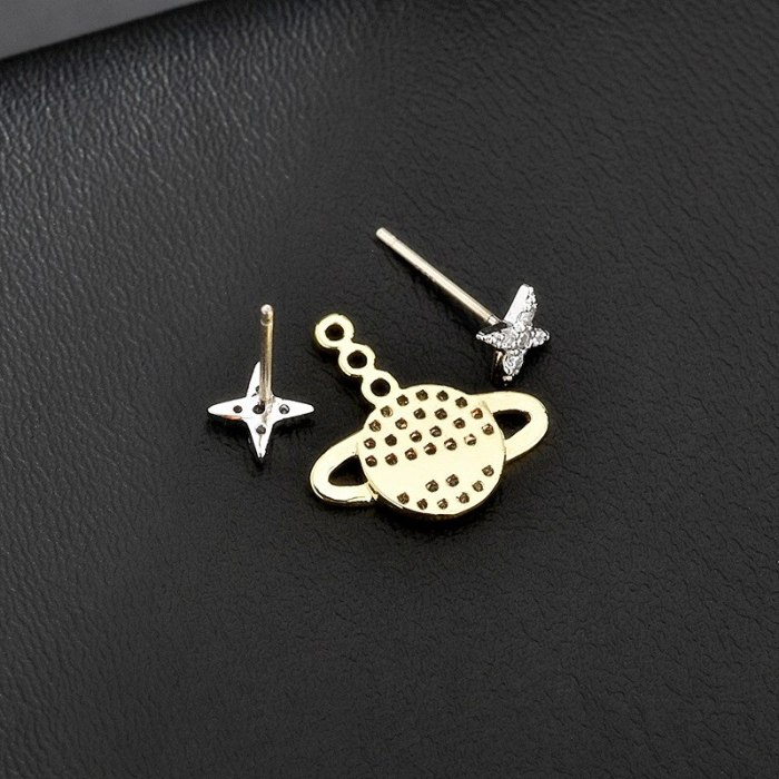 Korean Style S925 Sterling Silver Pin Cool Zircon Earrings Simple Earth Stars Asymmetric Stud Earrings Wholesale Qxwe1229