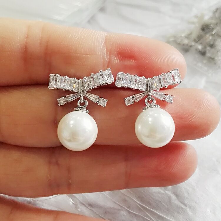 Pearl Stud Earrings Bow AAA Zircon Inlaid S925 Sterling Silver Needle Pearl Earrings Qxwe847