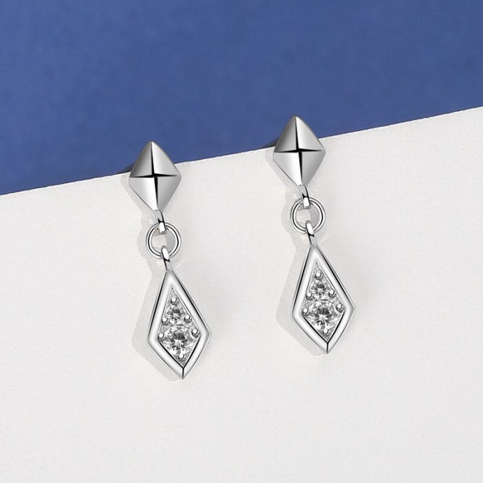 S925 Sterling Silver Simple Zircon Tassled Rhombus Stud Earrings Female Korean-Style Earrings Jewelry Mle2158