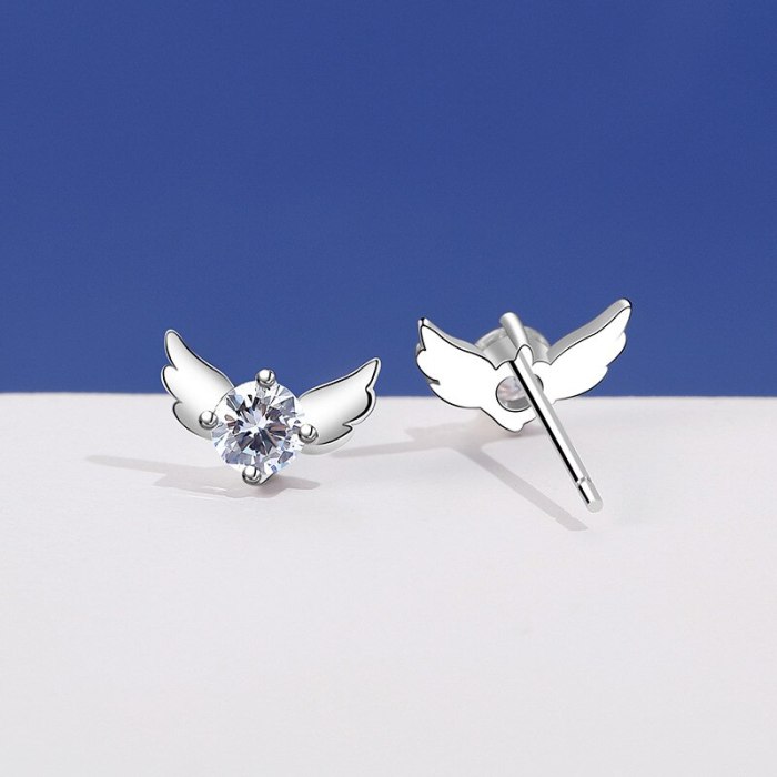 S925 Sterling Silver Creative Zircon Butterfly Stud Earrings Korean Simple Earrings Jewelry Mle1939