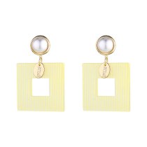 European and American Fashion Hipster Cool Acrylic Earrings Girls All-match Pearl S925 Silver Needle Earrings Jewelry 140390