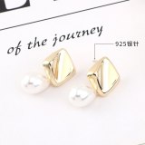 New European and American Simple Pearl Earrings Women's Retro S925 Silver Needle Stud Earrings All-match Jewelry B-422