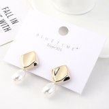 New European and American Simple Pearl Earrings Women's Retro S925 Silver Needle Stud Earrings All-match Jewelry B-422