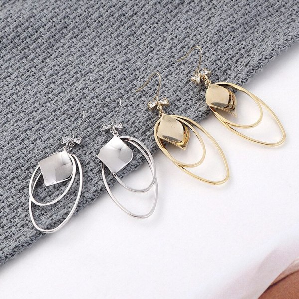 European Creative Temperament Cool Fashion Stud Earrings Women's Geometric Double Coils Zircon Earrings 138861
