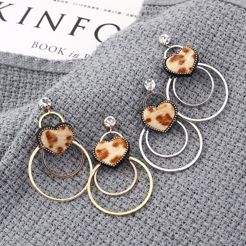 New Korean All-match Earrings Female Fashion Personality Temperament Great Circle Fluff Stud Earrings Sterling Silver 139576