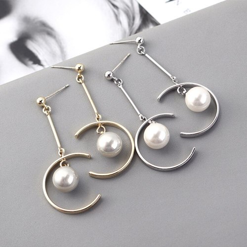 New European and American Creative Half-round Hollow Pearl Earrings Women's Long Fashion Simple Moon Earrings 139909