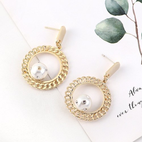 European and American Elegant Pearl Earrings Retro French All-match Cool Circle S925 Sterling Silver Pin Small Jewelry B-4484
