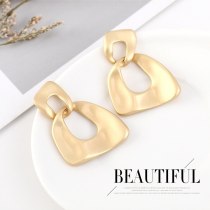 European Cool Creative Earrings Women's Fashion Gold-Plated All-match Earrings S925 Silver NeedleStud Earrings 140565