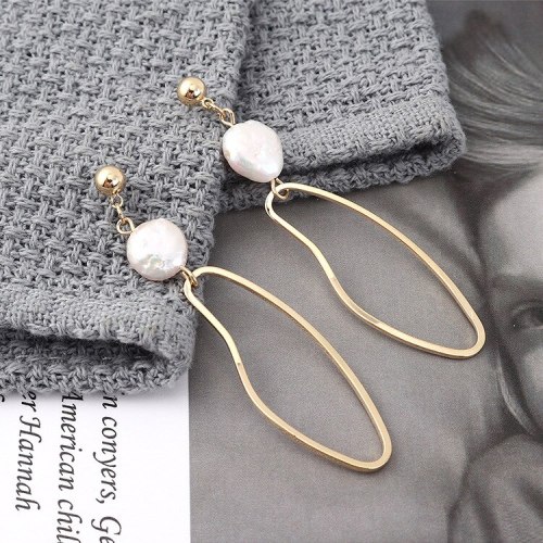 Women's Korean Retro Natural Pearl Earrings Simple Geometric Cutout Earrings S925 Silver Needle Stud Earrings Wholesale 139854