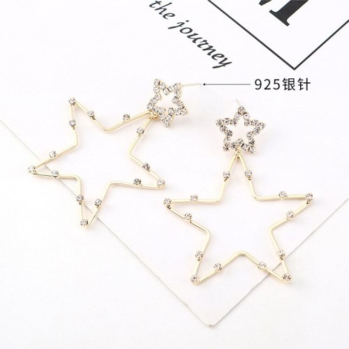European Elegant Simple Five-Pointed Star Earrings Ladies Fashion Creative Personality S925 Silver Needle Stud Earrings 140477