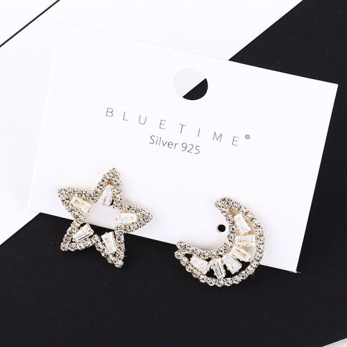 New Korean Style S925 Silver Needle Star Moon Ear Stud Female Temperament Asymmetric Zircon Earrings Fashion Jewelry 138725