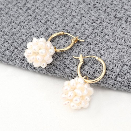 European and American Simple Elegant Natural Pearl Earrings Female All-match Ear Stud Small Jewelry Wholesale 139554