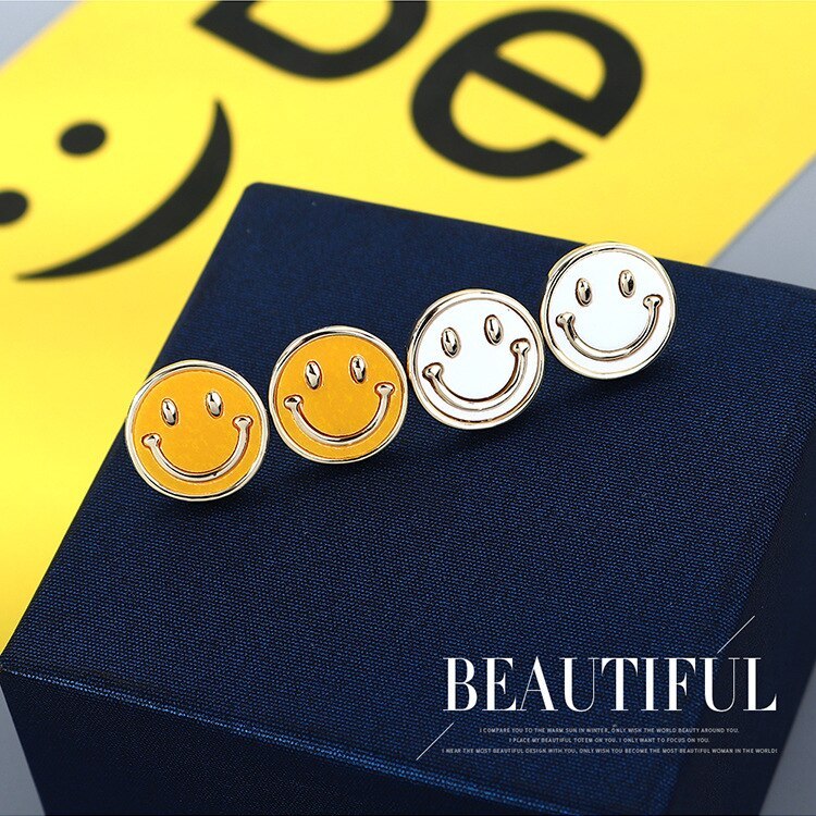 S925 Silver Needle Smiley Face Stud Earrings Girl 2020 Korean Simple Hipster All-match Smile Earrings Small Jewelry B-4949