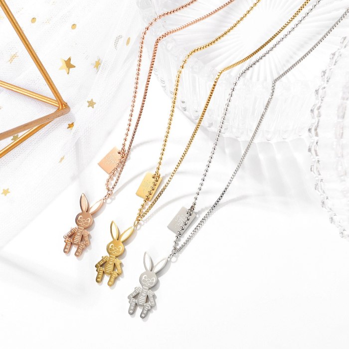 New Korean Version Simple Titanium Steel Necklace Women Plated Rose Gold Rabbit Collarbone Chain Pendant Gb1727.