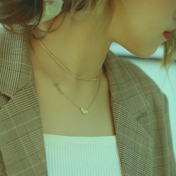 Korean Fashion Titanium Steel Love Pendant Multi-layer English Letter Necklace Collarbone Chain Neck Trim Female Gb1709.