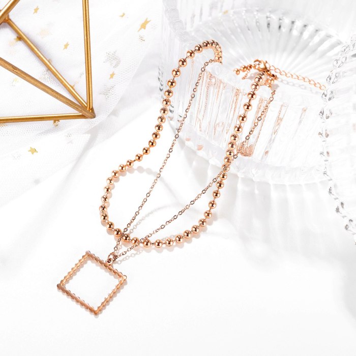 Ins Simple Rose Gold Plated Geometric Clavicle Chain Female Square Necklace Gb1759