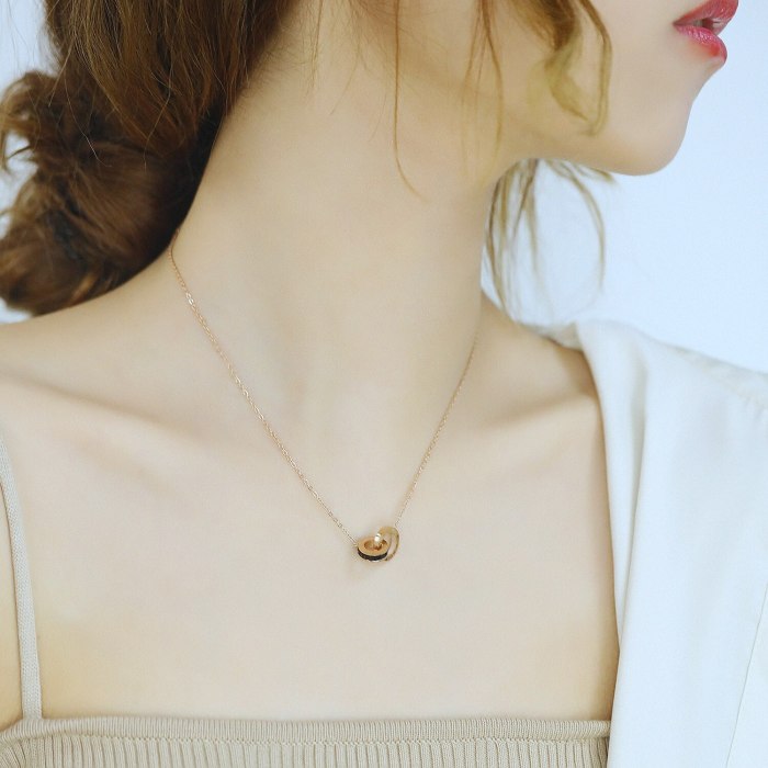 Japanese and Korean Fashion Sweet Wind Clavicle Chain Necklace Female Zirconium Roman Numeral Double Ring Pendant Gb1766