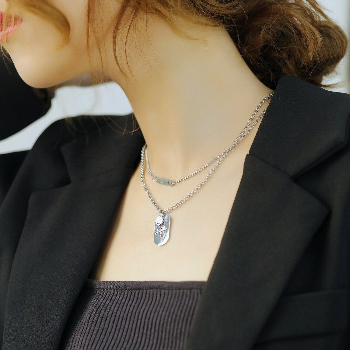 New Japanese and Korean Fashion Love Smiling Face Square Brand Women's Double Titanium Steel Necklace Wholesale Gb1790