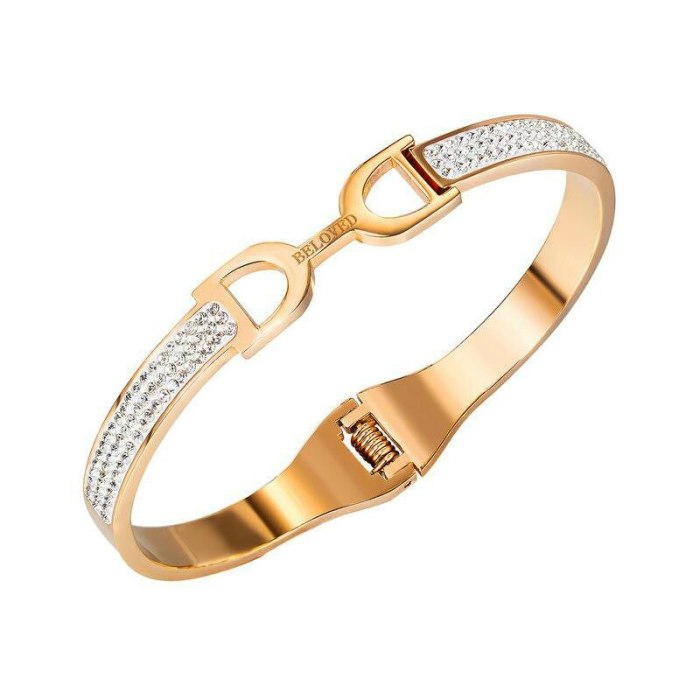 Japanese and Korean Temperament Versatile Letter D Titanium Steel Inlaid Diamond Bracelet Women's Jewelry Wholesale Gb972