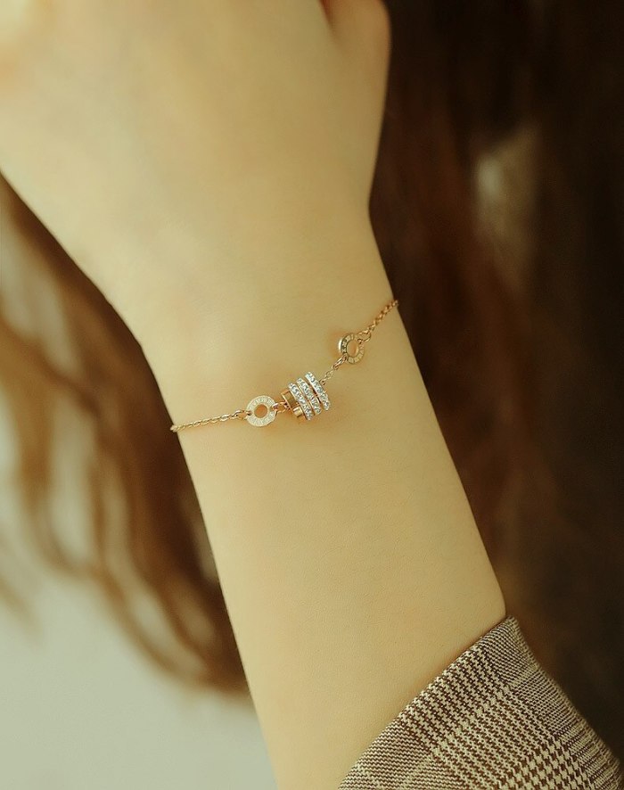Korean Version of Small Waist Bracelet for Women with Simple Diamond Inlaid Roman Numeral Headdress Gb1102