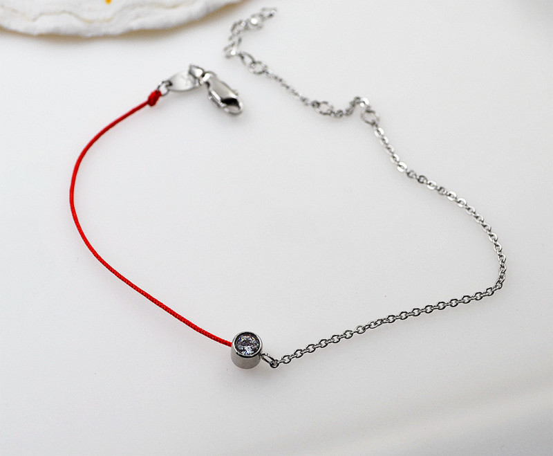 New creative titanium steel red rope Anklet knitting rose gold women's single diamond versatile simple chain girl red rope