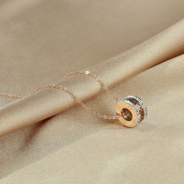 Han Version Fashion Titanium Necklace Women Simple Design Collarbone Chain Pendant Jewelry Gb1672