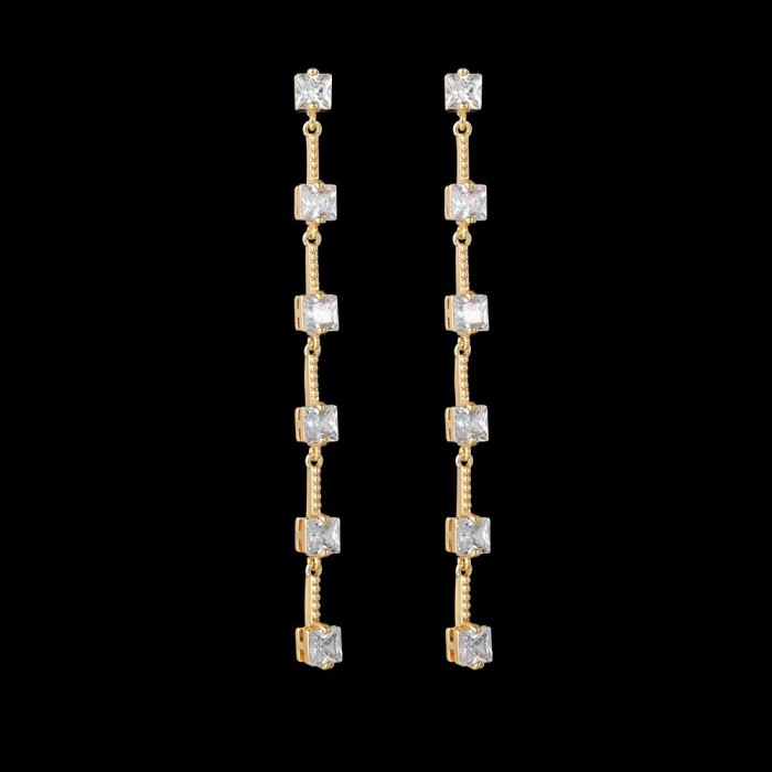 New Trend S925 Pure Silver Ear Pin Tassel Long Simple Fashion Korean Zircon Earrings Girl Gift Earrings Qxwe1316