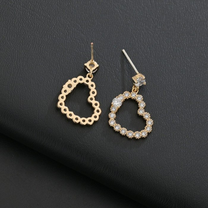 Korean Plate Earrings AAA Zirconium Inlaid Earrings National Wind Love Electroplating Girls Gift QxWE886